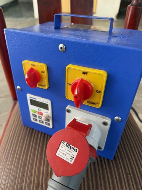 In-Situ Crankshaft Grinding Machine for Marine Engine Repair 