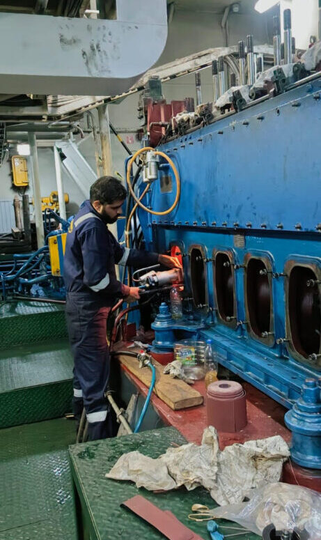 Marine & Industrial Crankshaft Repair Guide