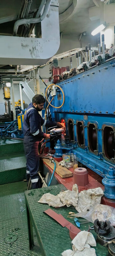 Marine & Industrial Crankshaft Repair Guide