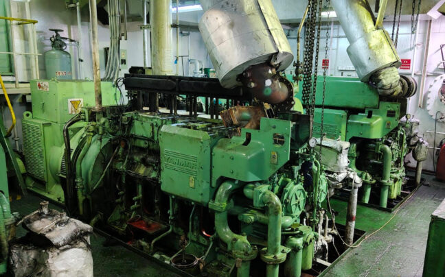 Onsite Yanmar Engine Grinding